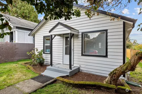 315 N 102nd St, Seattle, WA 98133