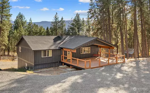 240 Lum Rd, Cle Elum, WA 98922