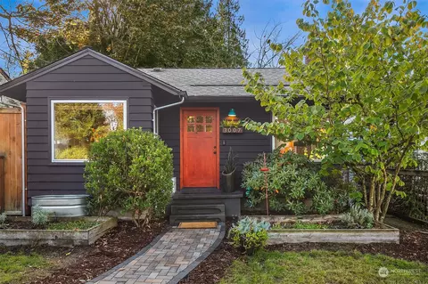 3007 NE 95th St, Seattle, WA 98115