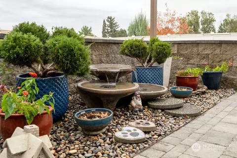 Exterior - 1369 Caprio Loop, Walla Walla, WA 99362 photo 7 of 8