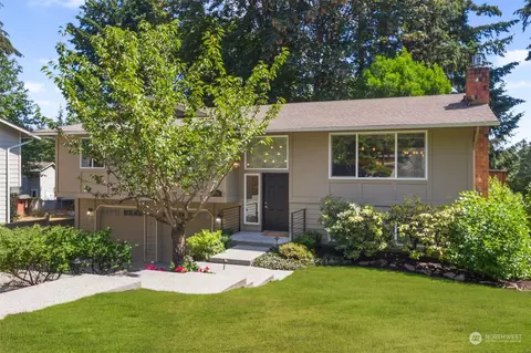 10118 117th Pl NE, Kirkland, WA 98033