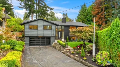 17706 2nd Ave NW, Shoreline, WA 98177