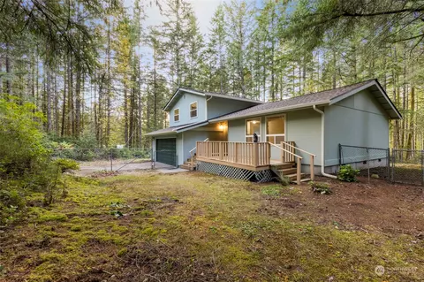 12190 Oakridge Dr SW, Port Orchard, WA 98367
