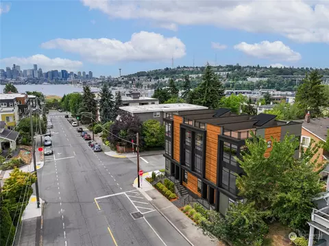 3501 Wallingford Ave N, Seattle, WA 98103 photo 2