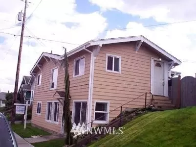 1910 17th St, Everett, WA 98201 photo 1