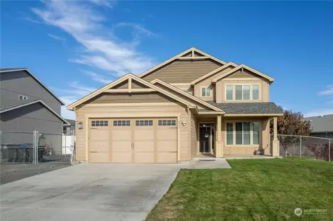 213 N Tamer Ln, Moses Lake, WA 98837