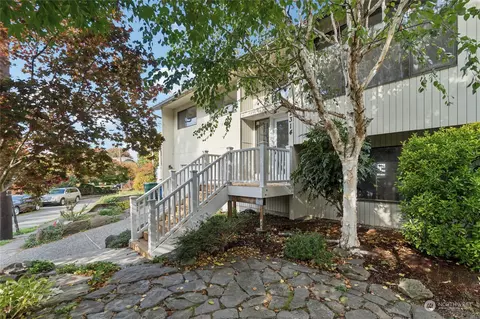 2314 N 53rd St, Seattle, WA 98103