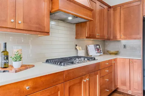 Kitchen - 4120 183rd Pl SE, Bothell, WA 98012 photo 6 of 6