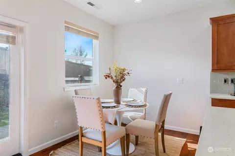 Dining - 4120 183rd Pl SE, Bothell, WA 98012 photo 2 of 2