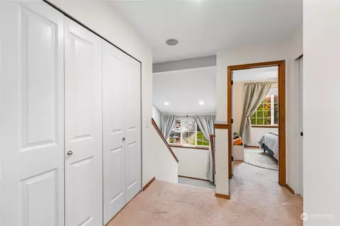 Entry Way - 9328 16th Dr W, Everett, WA 98204 photo 2 of 3
