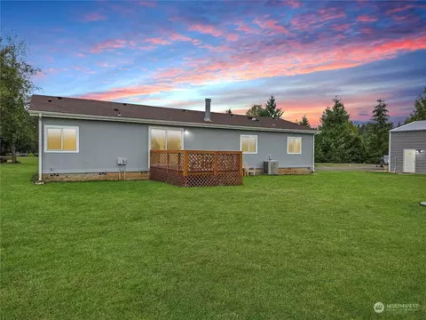 103 Josephine Loop, Onalaska, WA 98570 photo 2