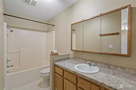 910 SW Mayer Ave, Winlock, WA 98596 photo 18