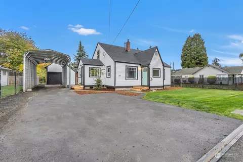 615 10th St SE, Puyallup, WA 98372