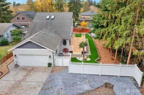 22231 16th Ave S, Des Moines, WA 98198