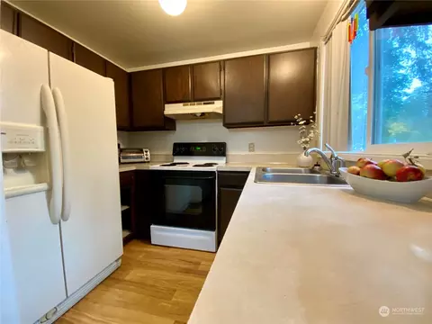 178 Lovers Ln #A101, Eastsound, WA 98245