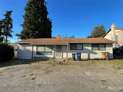 1615 S 84th St, Tacoma, WA 98444