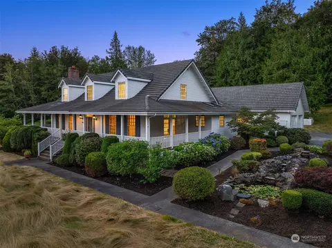 9216 163rd Ave SE, Snohomish, WA 98290