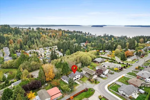 View/Area - 5138 Seahurst Ave, Everett, WA 98203 photo 1 of 1