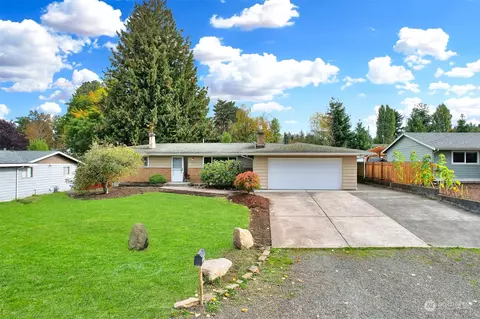 12446 155th Ave SE, Renton, WA 98059