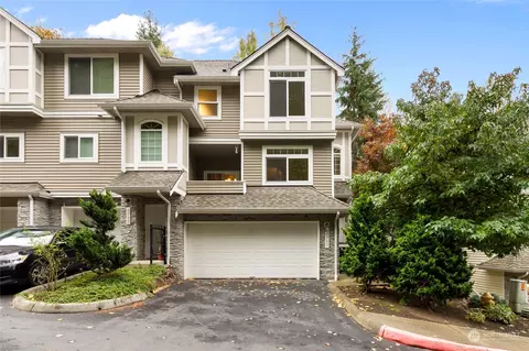 6757 SE Cougar Mountain Way, Bellevue, WA 98006