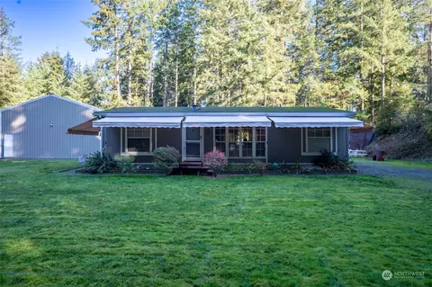 1607 E 286th St, Roy, WA 98580