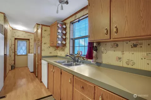 1607 E 286th St, Roy, WA 98580 photo 15