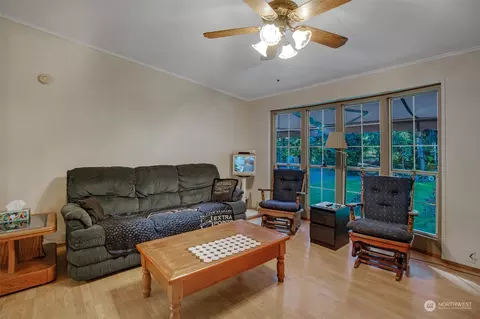 1607 E 286th St, Roy, WA 98580 photo 7