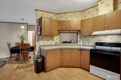 1607 E 286th St, Roy, WA 98580 photo 16