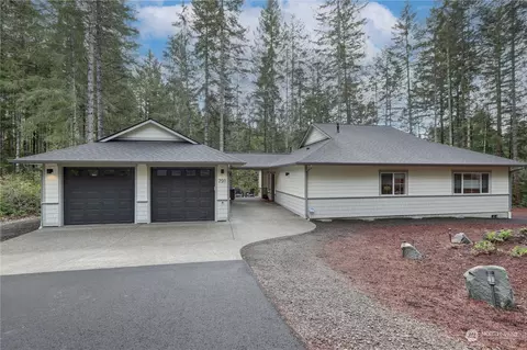791 E Vine Maple Ln, Union, WA 98592