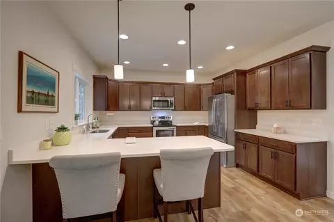 Kitchen - 791 E Vine Maple Ln, Union, WA 98592 photo 1 of 3