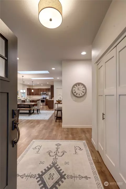 Entry Way - 791 E Vine Maple Ln, Union, WA 98592 photo 1 of 2