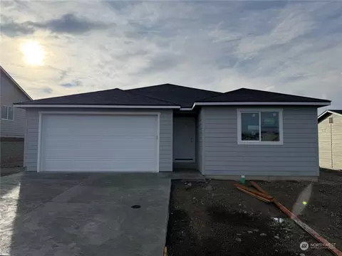 2320 SE Noah St, East Wenatchee, WA 98802