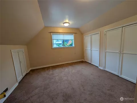 106 12th Ave E, Seattle, WA 98102 photo 8