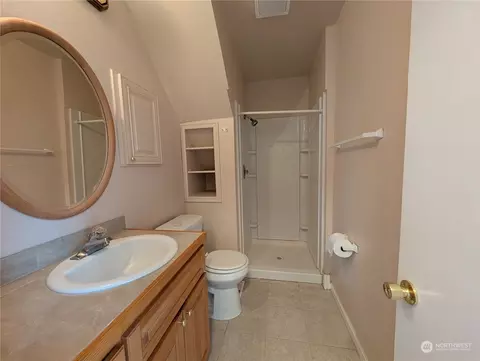 106 12th Ave E, Seattle, WA 98102 photo 9