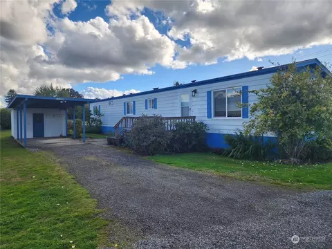 1529 Bishop Rd #B, Chehalis, WA 98532