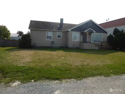 504 Poplar Ln, Mount Vernon, WA 98273