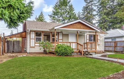 4605 S American Lake Blvd, Tacoma, WA 98409