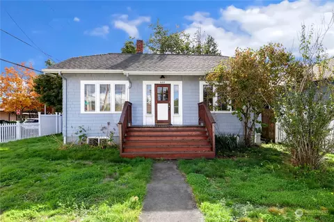 422 2nd St NE, Auburn, WA 98002