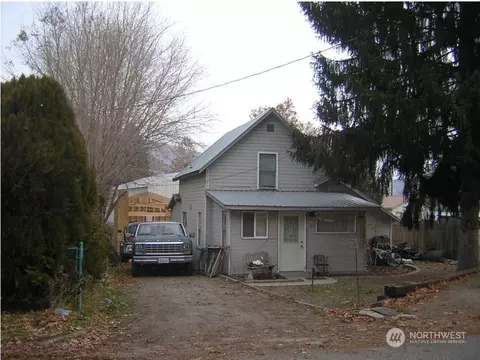 122 Parkhill St, Cashmere, WA 98815