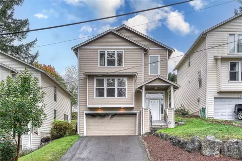 1991 Front Ave W, Bremerton, WA 98312