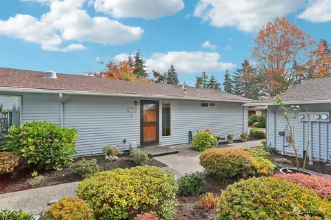 24931 11th Ave S, Des Moines, WA 98198