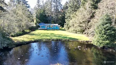 15614 Birch St, Long Beach, WA 98631