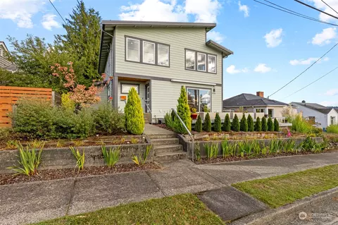 1012 Hayward Ave, Bremerton, WA 98310
