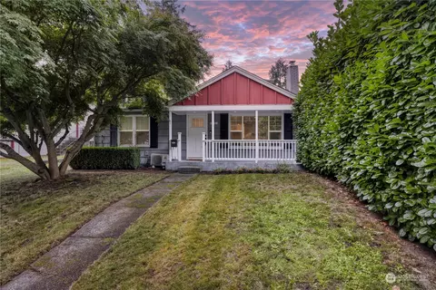 206 Del Monte Ave, Fircrest, WA 98466
