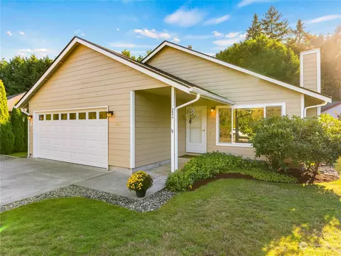 3631 Mapleview Dr NE, Olympia, WA 98506