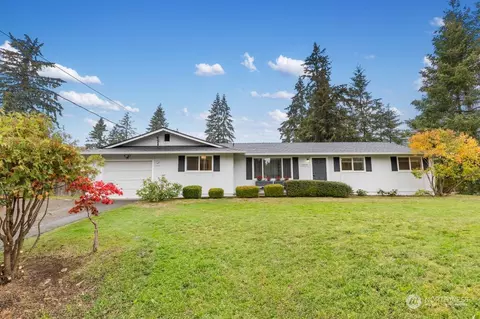 23714 SE 250th St, Maple Valley, WA 98038