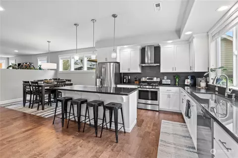 Kitchen - 14923 Benton Loop, Sumner, WA 98390 photo 2 of 3