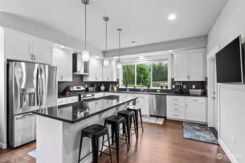 Kitchen - 14923 Benton Loop, Sumner, WA 98390 photo 1 of 3