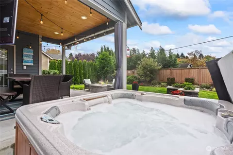 Exterior - 14923 Benton Loop, Sumner, WA 98390 photo 6 of 11
