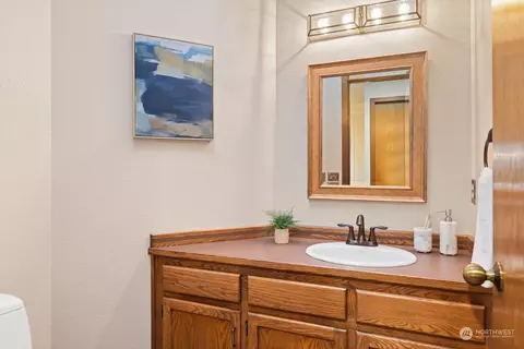 731 Laurel St, Edmonds, WA 98020 photo 28